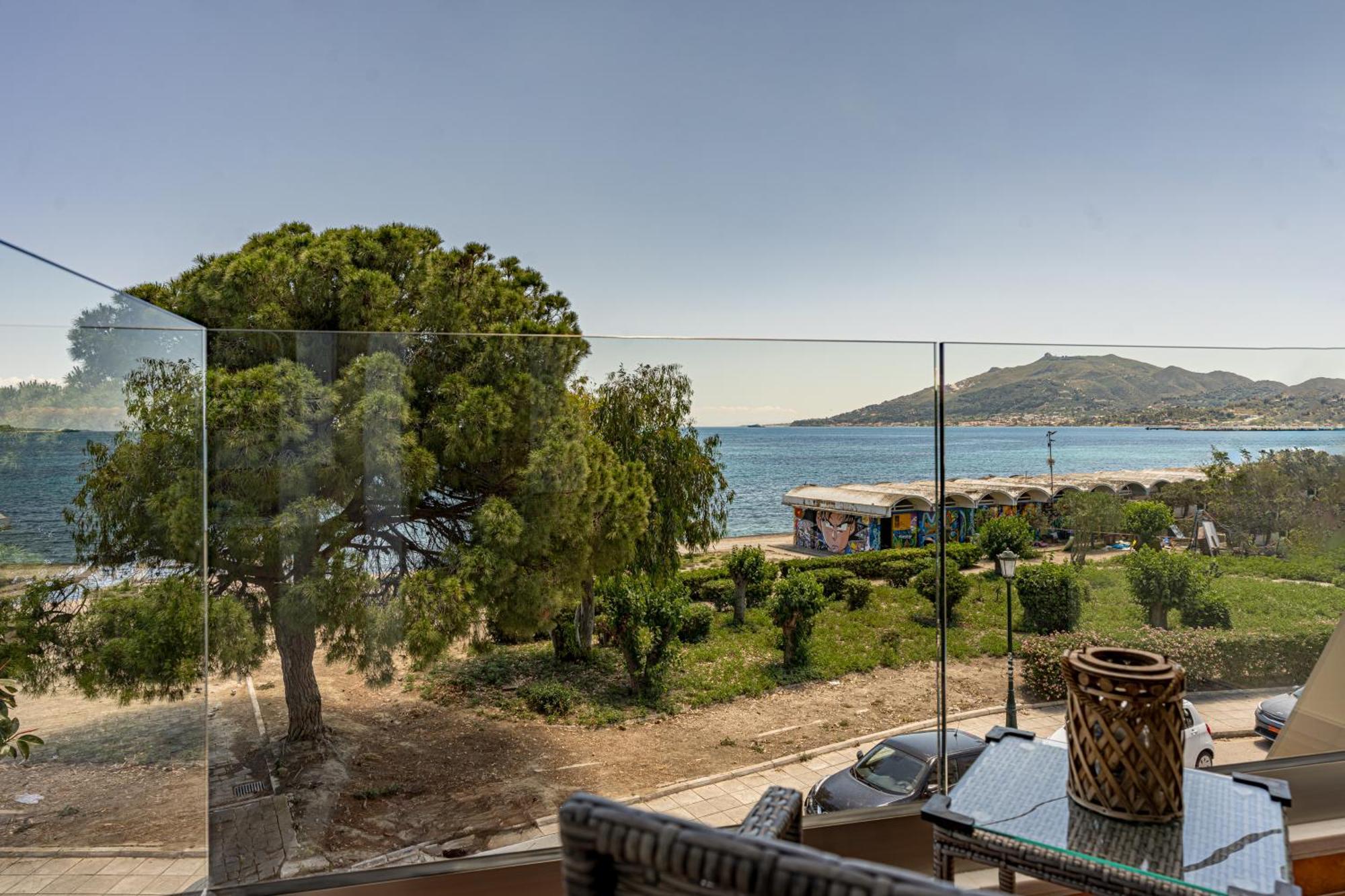 Lambros A.p.t.s. Zakynthos Exterior foto