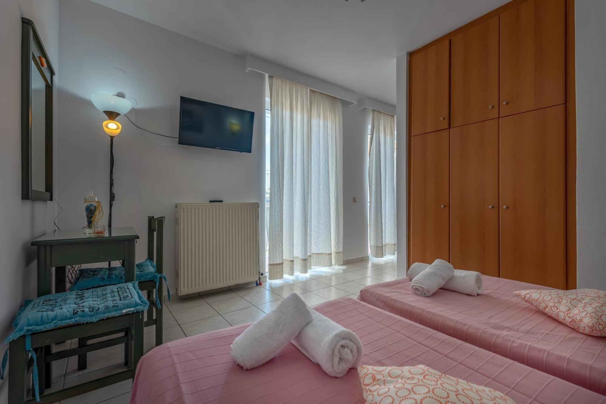 Lambros A.p.t.s. Zakynthos Quarto foto