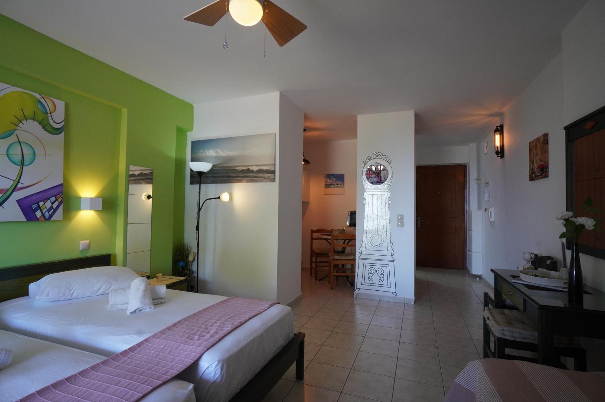 Lambros A.p.t.s. Zakynthos Quarto foto